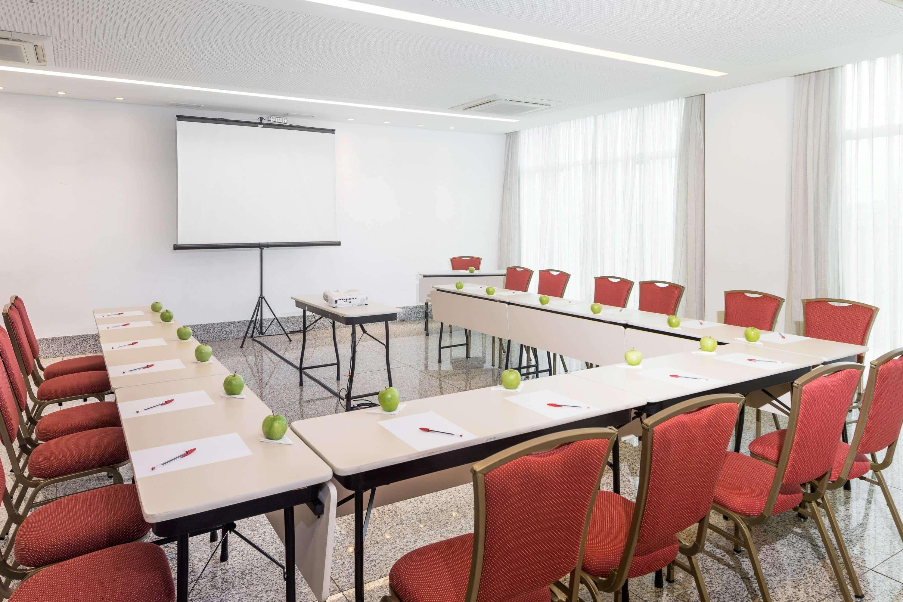 Esuites Virginia Luxemburgo Μπέλο Οριζόντε Εξωτερικό φωτογραφία